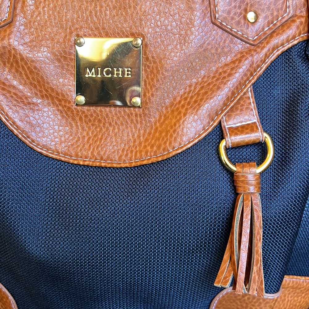 Miche Misty demi shell with matching straps - Picture 3 of 7